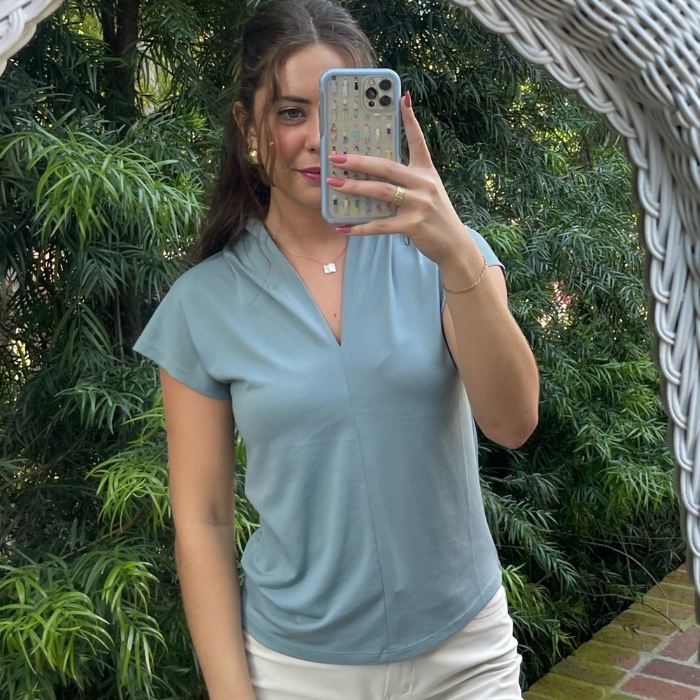 - Classy v-neck blouse